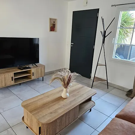 Jolie Maison Centre Bourg Holiday home Saint-Gelais