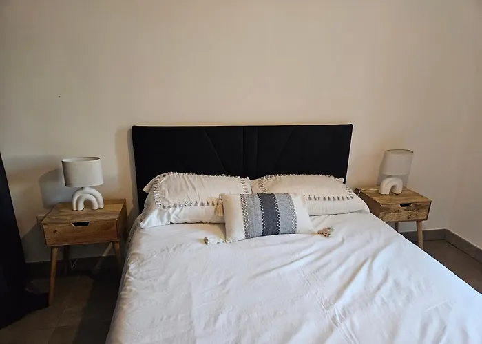 Сasa de vacaciones Jolie Maison Centre Bourg *